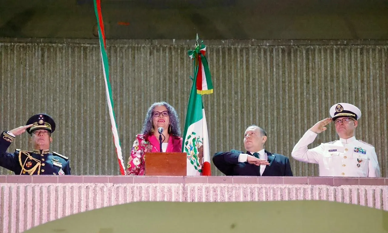 Graciela Domínguez Nava, primera mujer gobernadora de Sinaloa en conmemorar el aniversario del Grito de Independencia Graciela Domínguez Nava, primera mujer gobernadora de Sinaloa en conmemorar el aniversario del Grito de Independencia