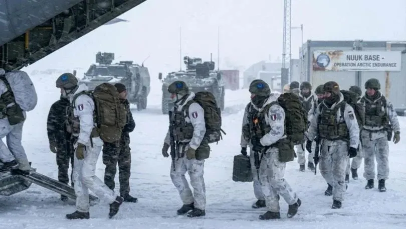 En medio de tensiones geopolíticas: Dinamarca despliega reclutas militares en Groenlandia por primera vez en la historia reciente En medio de tensiones geopolíticas: Dinamarca despliega reclutas militares en Groenlandia por primera vez en la historia reciente