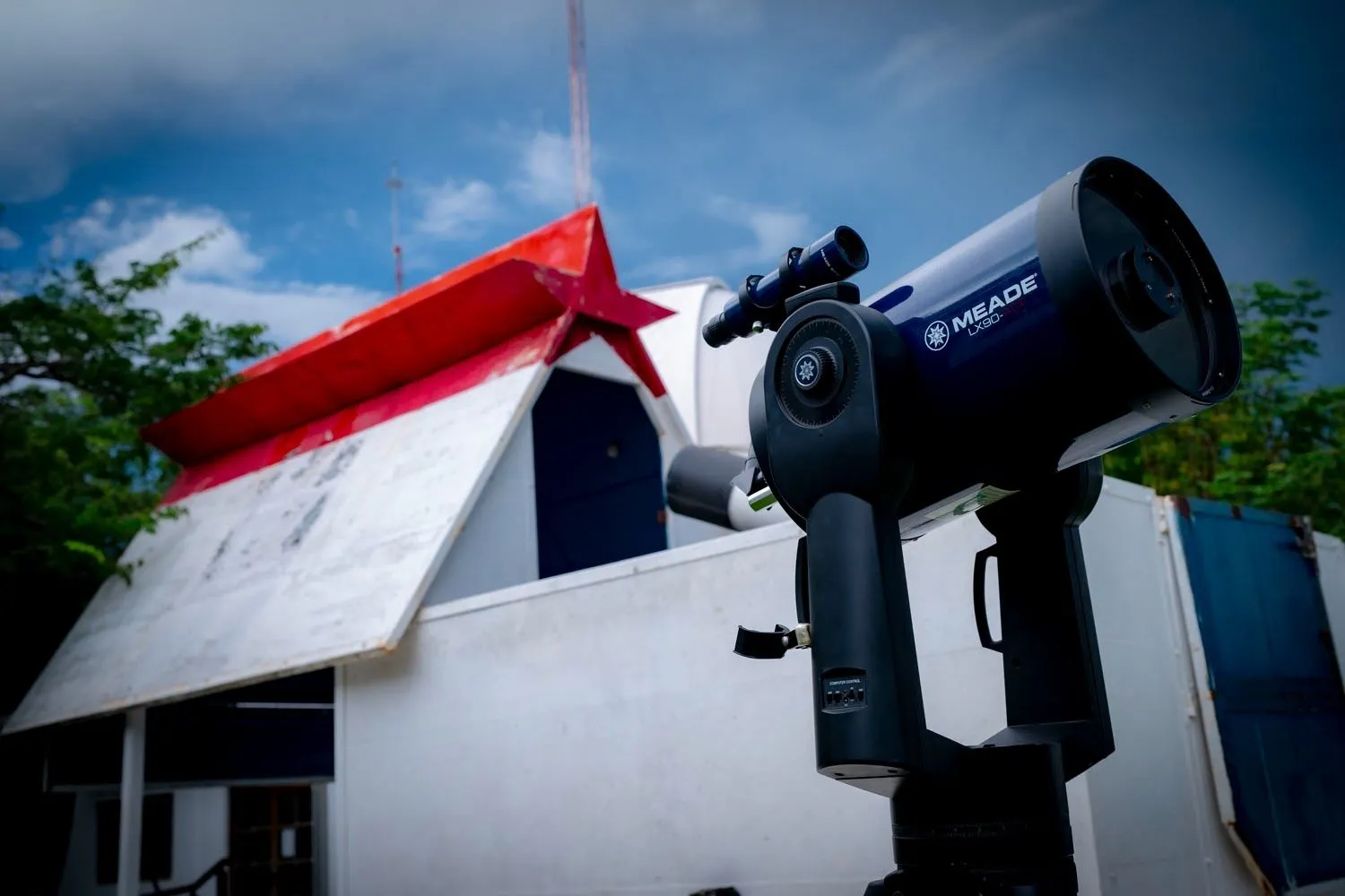 La UAS impulsa la divulgación científica en Sinaloa con reanudación de proyecciones en el Planetario y la reapertura de la Reserva Ecológica en Cosalá La UAS impulsa la divulgación científica en Sinaloa con reanudación de proyecciones en el Planetario y la reapertura de la Reserva Ecológica en Cosalá