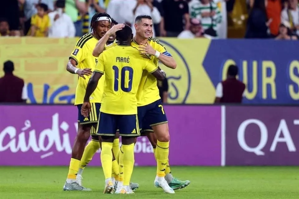 Tensión en Riad: Retrasan partido de Cristiano Ronaldo por alerta de misiles balísticos; Al-Nassr termina ganando 3-1 Tensión en Riad: Retrasan partido de Cristiano Ronaldo por alerta de misiles balísticos; Al-Nassr termina ganando 3-1