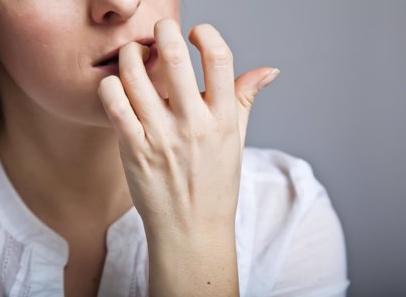 Qué es el parálisis por análisis, cómo te puede estar afectando y 7 puntos clave para combatirlo: