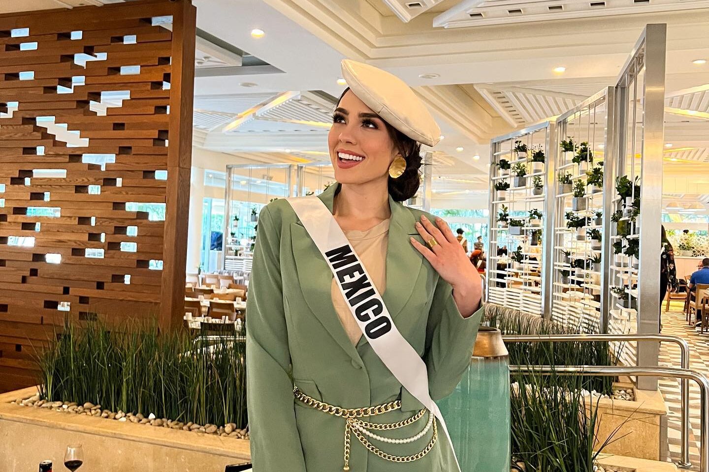 La sinaloense Débora Hallal entre las grandes; Desfilará en la Semana de la Moda de Milán