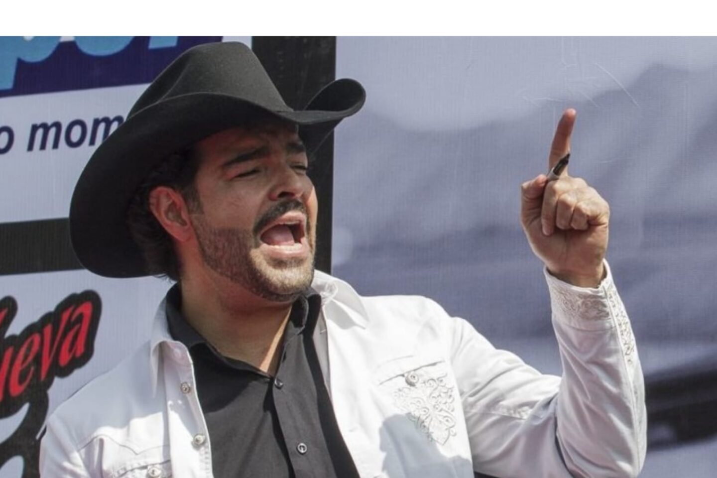 Pablo Montero responde a la invitación que le hizo Julio César Chávez a sus clínicas de rehabilitación