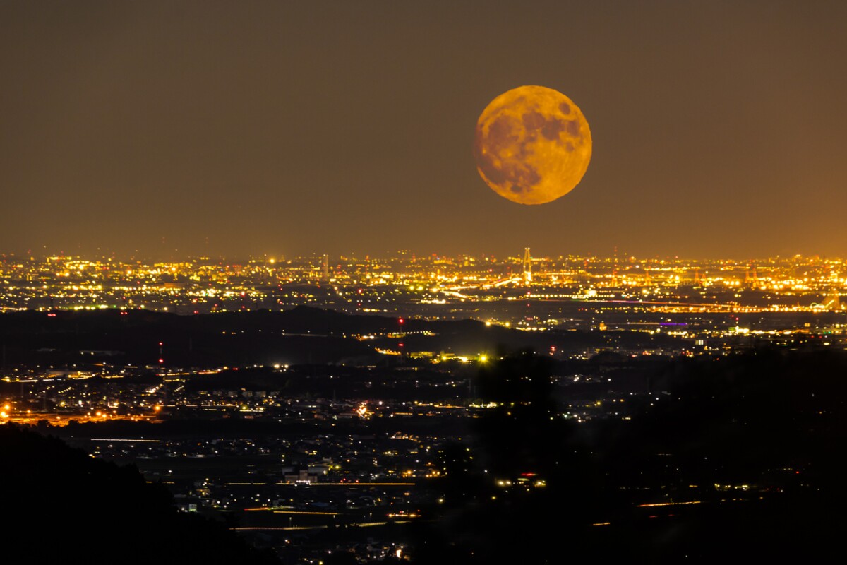 Luna de gusano, constalaciones brillantes y equinoccio de Primavera, algunos de los fenómenos astronómicos de marzo