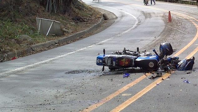 Motociclista pierde la vida tras un accidente en la carretera de Navolato Sinaloa