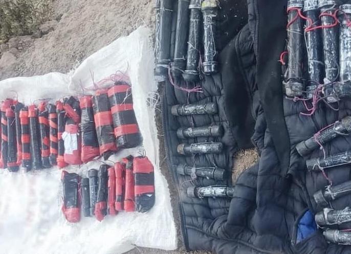 En Aguascalientes, Guardia Nacional localiza artefactos explosivos artesanales dentro de una cueva