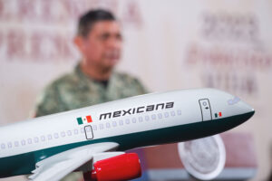 Gobierno de México formaliza compra de Mexicana de Aviación; acuerdo histórico hace justicia a trabajadores