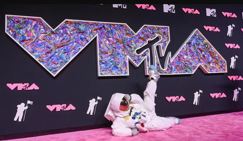 MTV MVA 2023: Los mexicanos que la rompieron en la ceremonia de premiaciónThe WarningThalíaDanna PaolaGrupo
Frontera