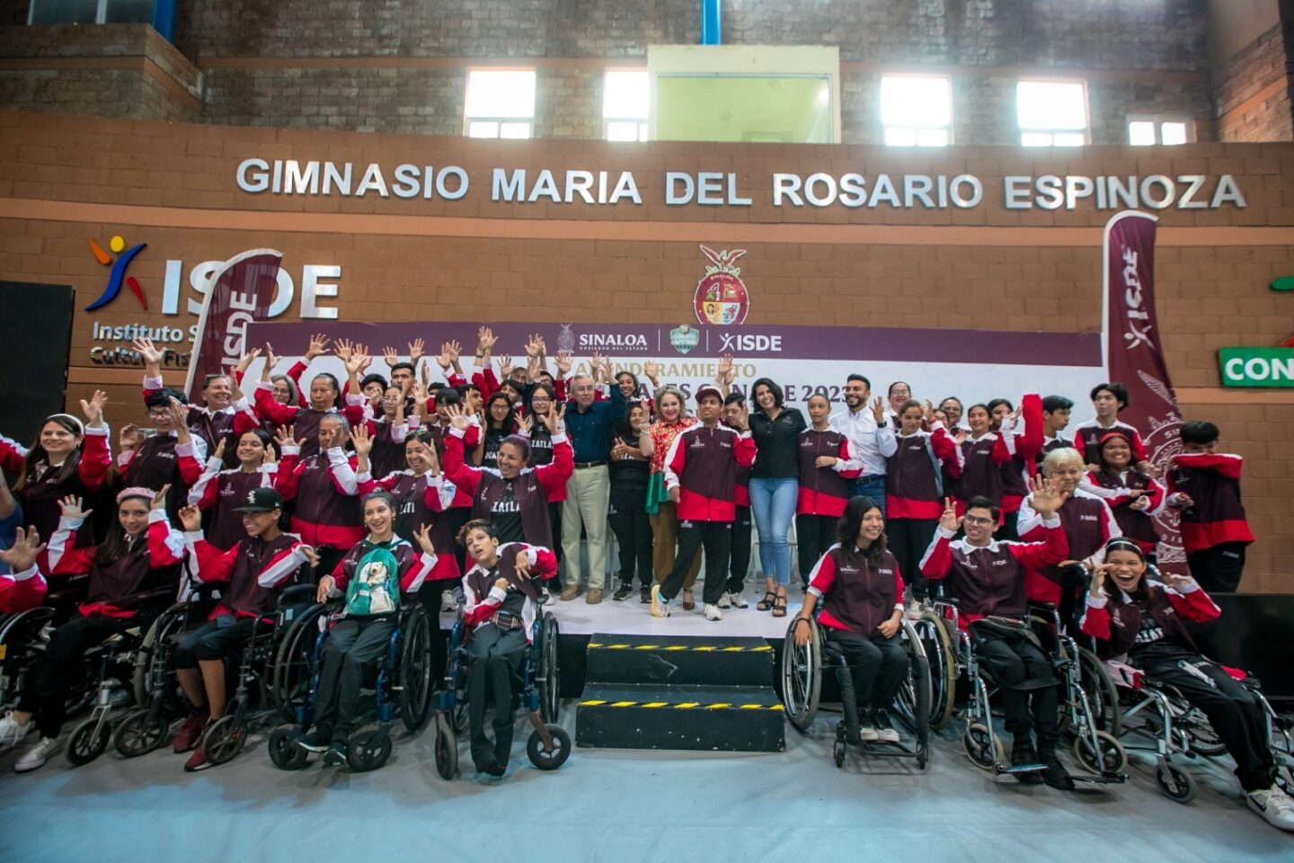 Rocha abandera a las y los atletas especiales que participarán en los Paranacionales CONADE 2023