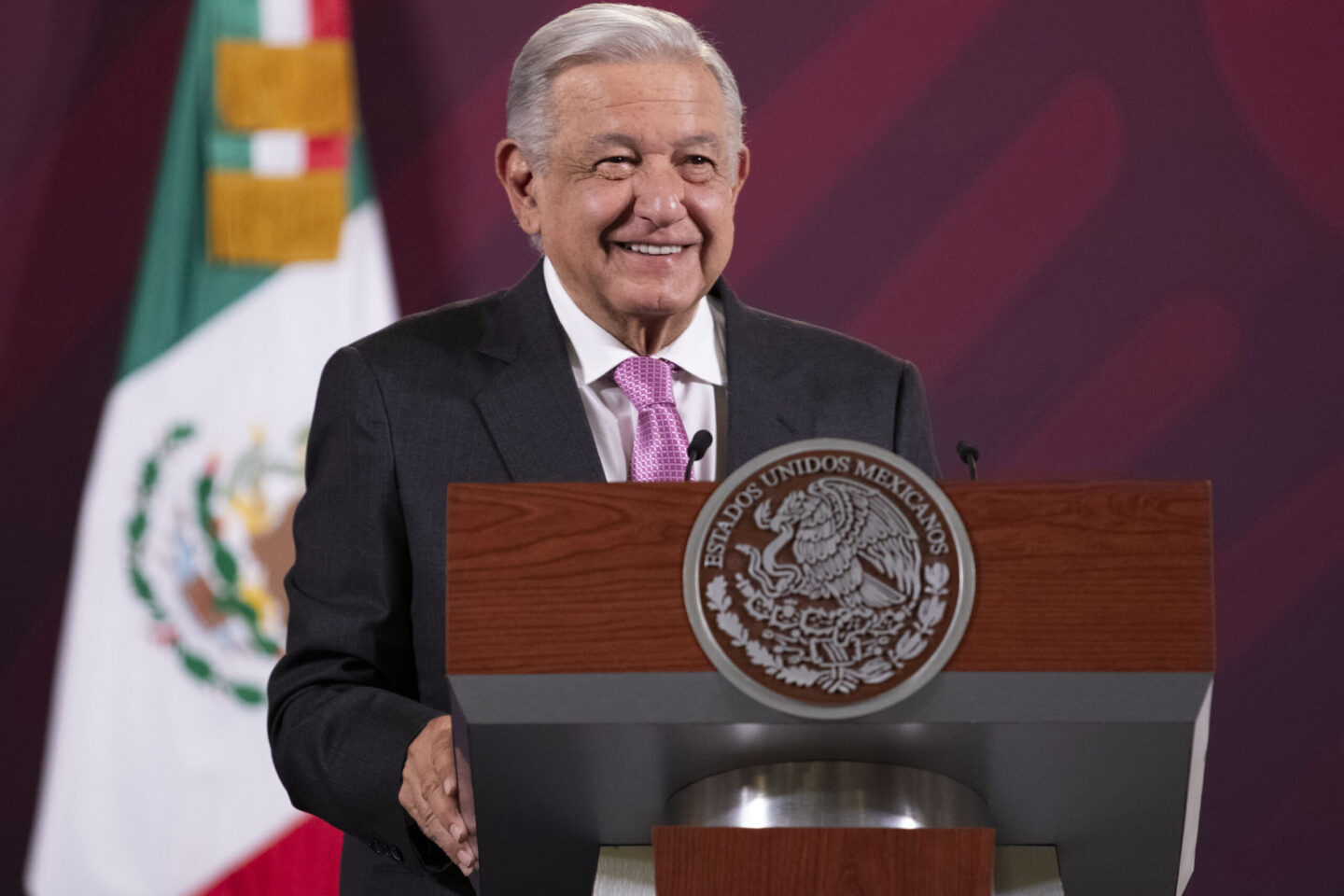 Presidente llama a trabajadores del Poder Judicial a no caer en manipulaciones sobre eliminación de fideicomisos