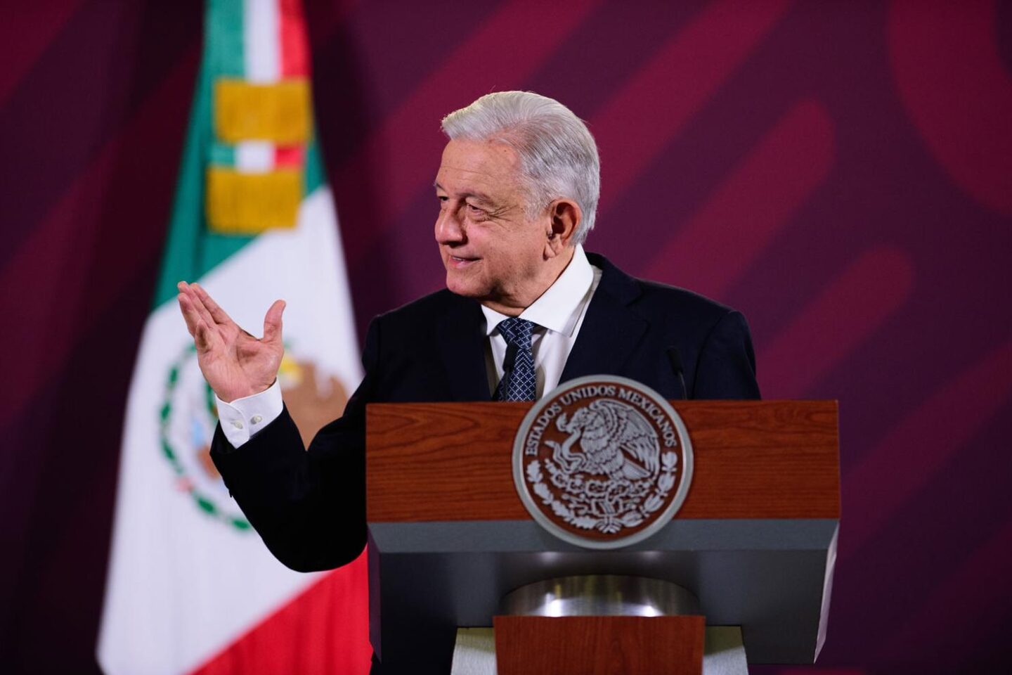 Poder Judicial vive de la Hacienda pública, pero defiende intereses de quienes la afectan: AMLO
