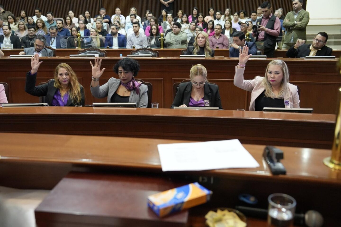 Aprueba Pleno del Congreso suspender eventos para no afectar Proceso Electoral; excepto Sesiones