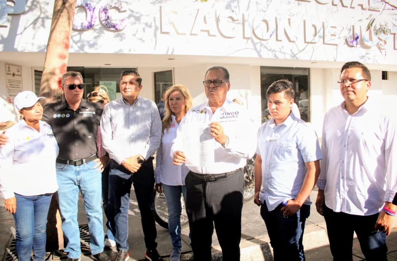 Sufre amenazas periodista responsable de redes sociales de Mingo Vázquez