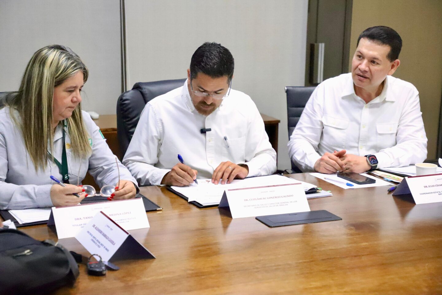 Autoridades de salud firman convenio de colaboración para implementación de diferentes servicios en pro de la población