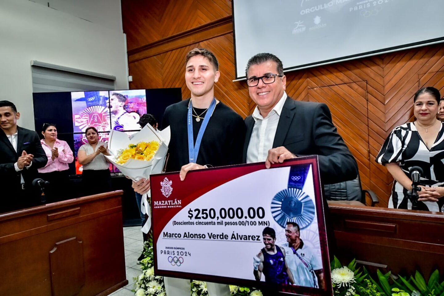 ”Marco Verde ha ganado la plata olímpica pero en su vida el es oro puro”, Edgar González.