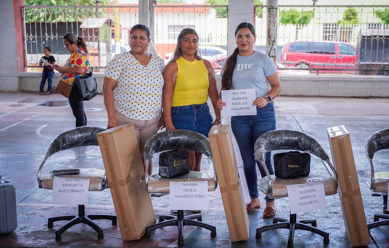 Gobierno de Rocha impulsa a MiPyMes y emprendedores de comunidades de Navolato