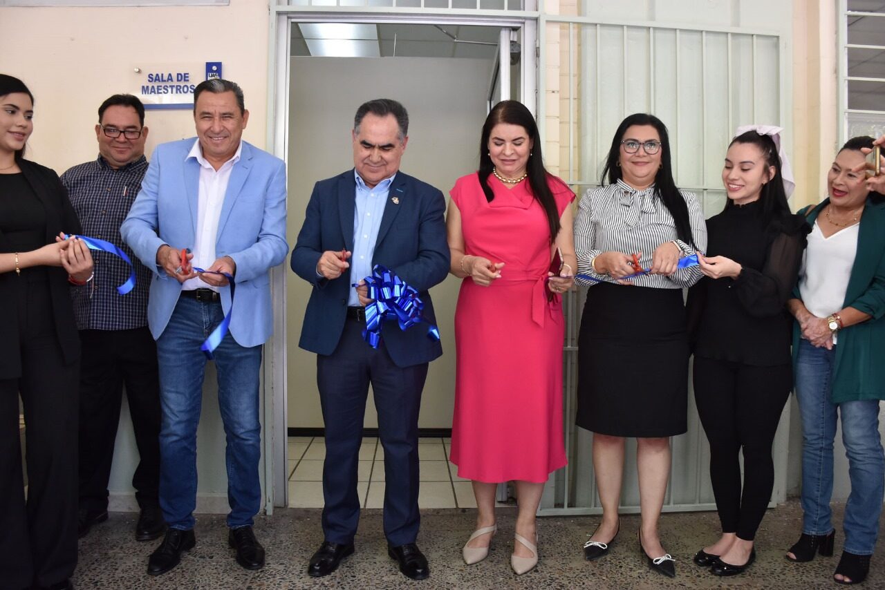 Inaugura el Rector Jesús Madueña Molina espacios habilitados para docentes y administrativos de la FCA y reitera su compromiso de mantener y mejorar los ambientes laborales de la comunidad universitaria