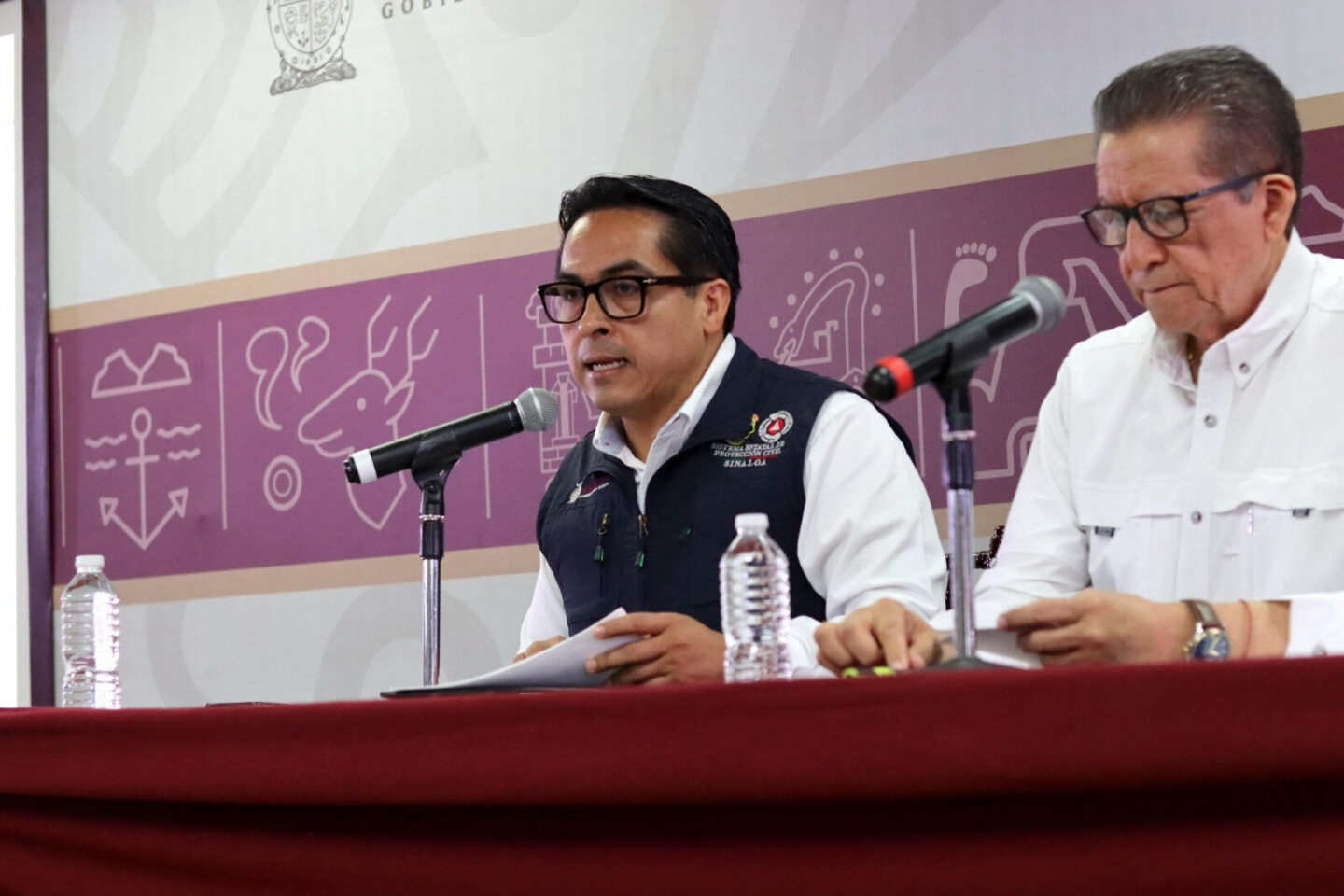 Sinaloa intensifica combate a incendios forestales en Concordia y Badiraguato: Roy Navarrete