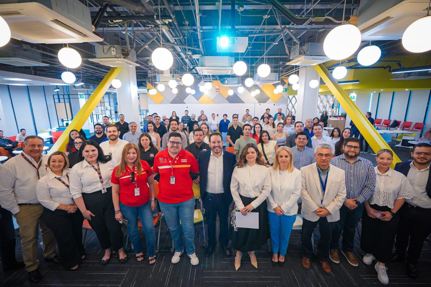 “Camino Comercial”: la nueva ruta de Economía para vincular emprendedores y MiPyMEs con cadenas comerciales