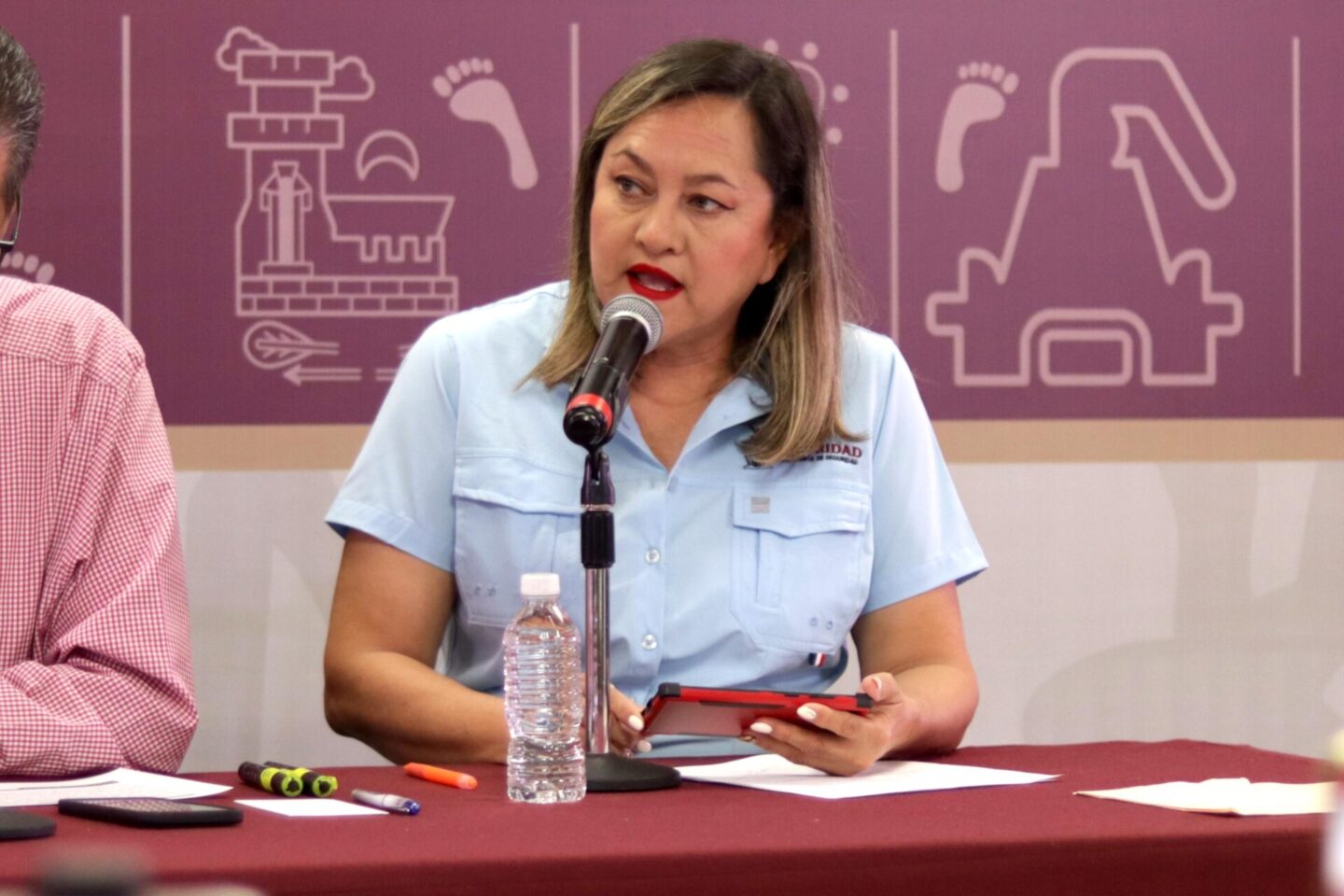 Autoridades aseguran civiles, vehículos, armamento, artefactos explosivos y equipo táctico: SSP Sinaloa