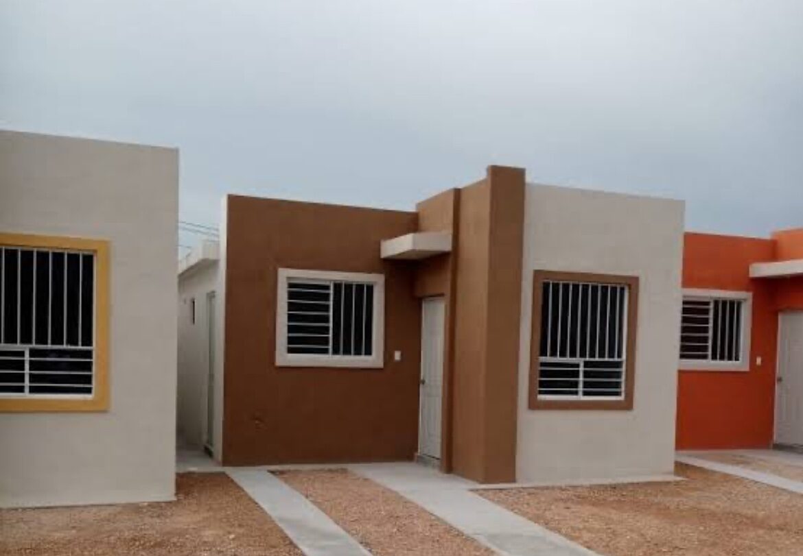 Gobernador Rocha confirma que las familias desplazadas recibirán apoyo del programa de vivienda federal