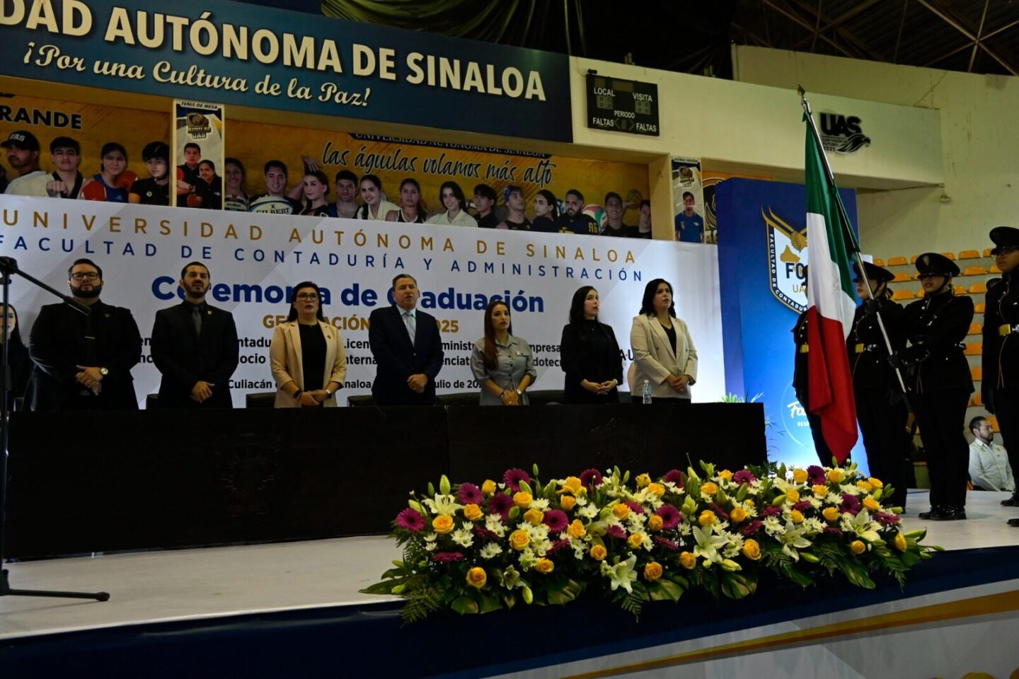 Se gradúan con éxito más de mil 200 estudiantes de la Generación 2020-2025 de las licenciaturas de la Facultad de Contaduría y Administración