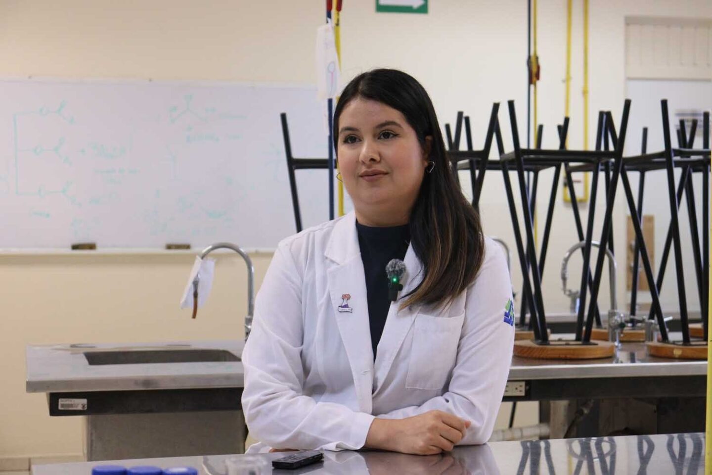 Doctoranda de la UAS investiga posibles beneficios de bebida a base de café y orujo de oliva para regular parámetros metabólicos