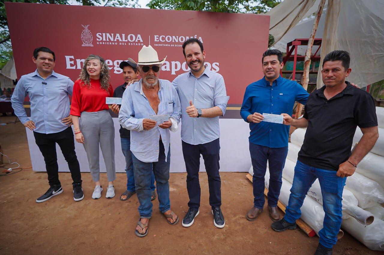 Llegan apoyos económicos y equipamiento a ladrilleros de Los Mezcales en Culiacán