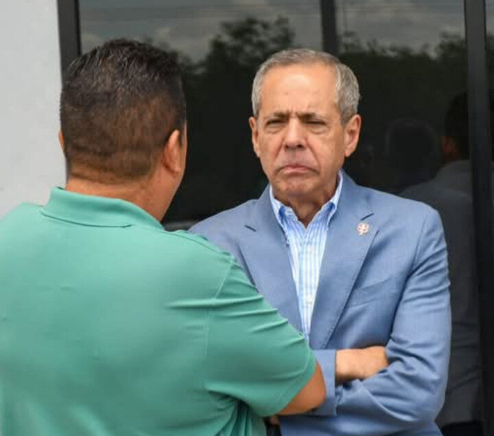Juez penal vincula a proceso a Vargas y ex funcionarios por  arrendamiento por 100 mdp en patrullas