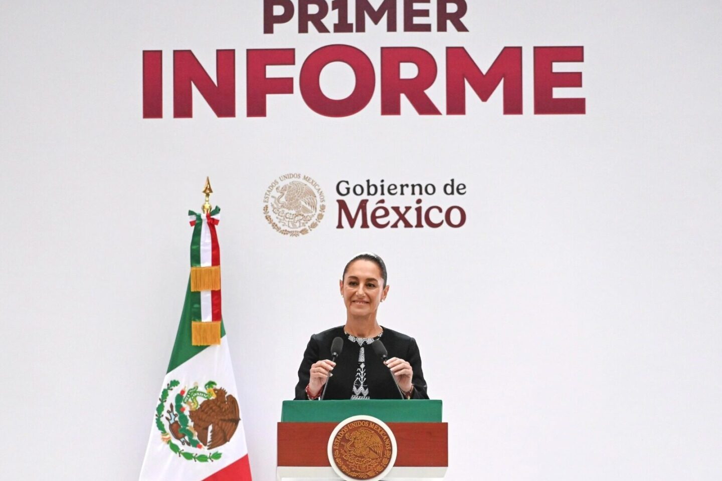 Gobernador Rocha Moya acude al Primer Informe de Gobierno de la presidenta Claudia Sheinbaum