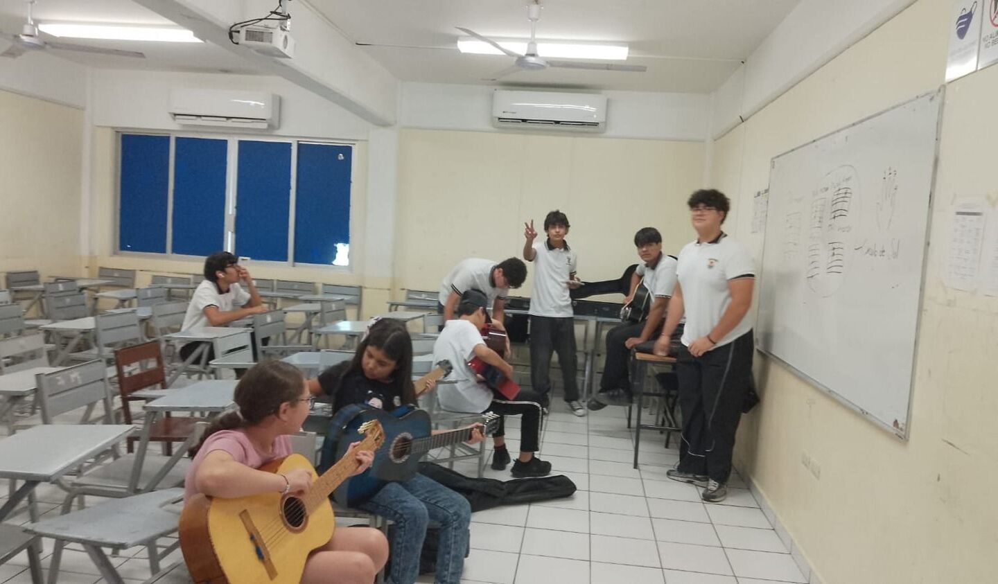La Preparatoria Rafael Buelna Tenorio pone en marcha cursos y talleres sabatinos dirigidos a toda la comunidad infantil del sur de Culiacán
