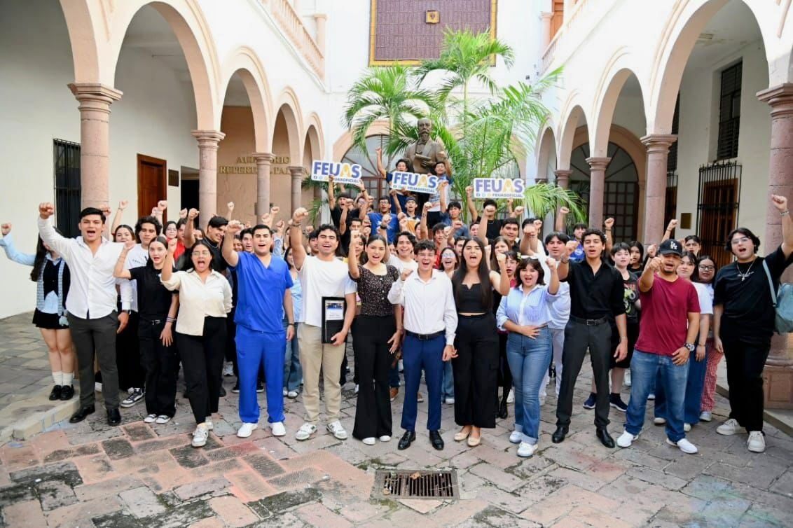 Anuncia la FEUAS una marcha en memoria de los estudiantes caídos el 2 de octubre del 68 y el respaldo a la Reingeniería Universitaria