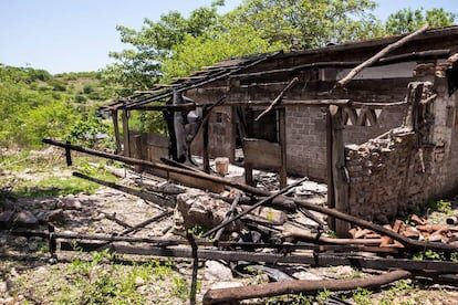 Huyen  260 familias de la violencia en zonas rurales de Culiacán: SEBIDES
