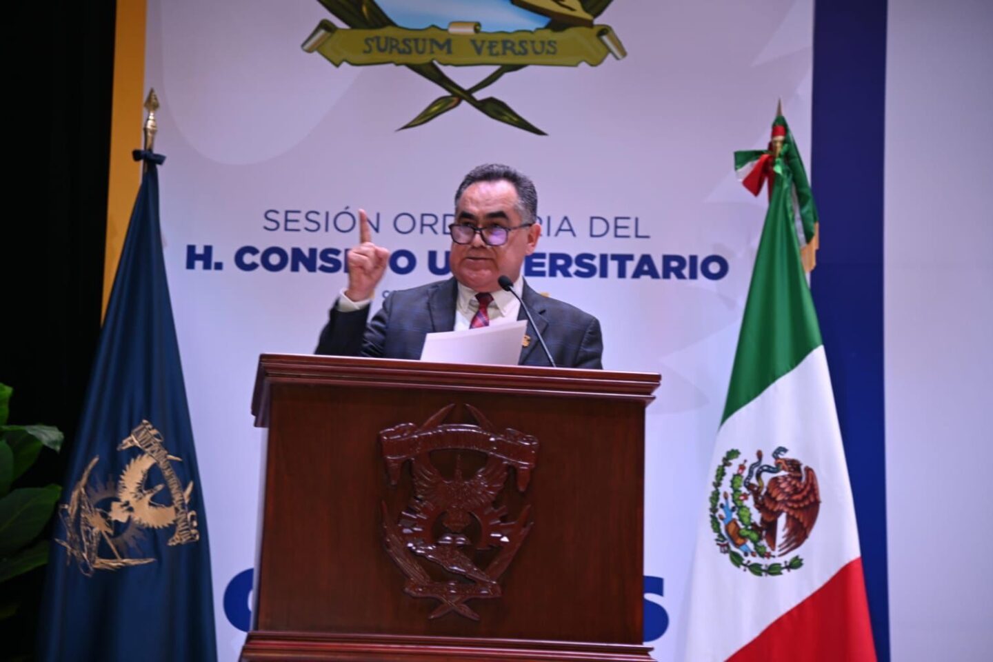 Recibe el H. Consejo Universitario los resultados de la Consulta sobre el futuro de la Reingeniería Integral; el 90 por ciento de más de 15 mil trabajadores se pronunciaron a favor del SÍ