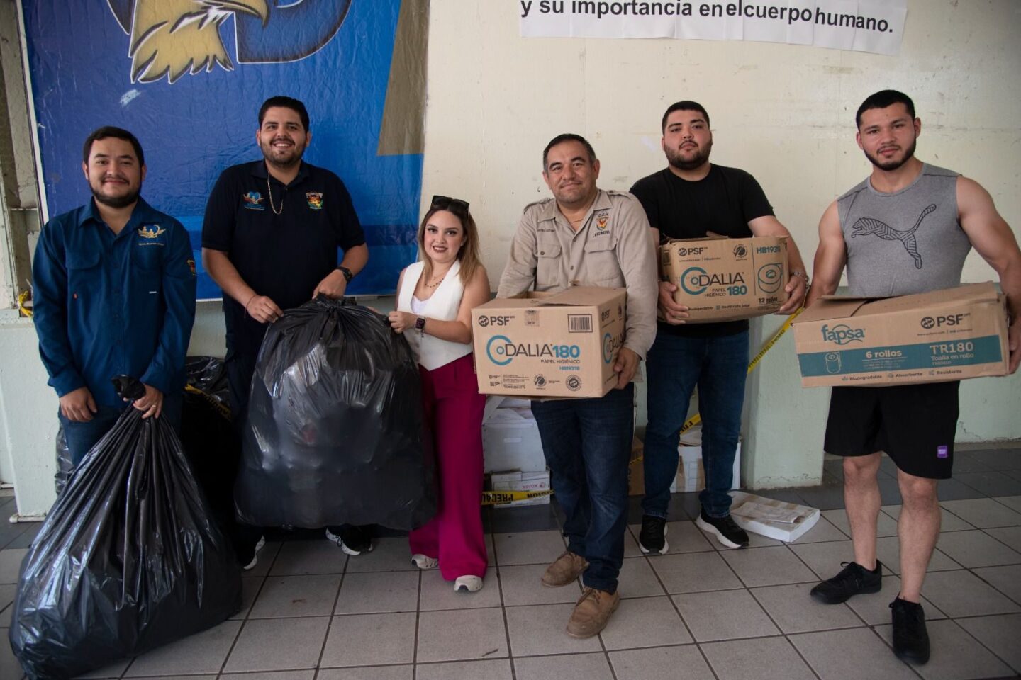 La Escuela Preparatoria Semiescolarizada aporta más de 50 kilogramos de material para el Programa de Reciclaje de la Unidad de Bienestar Universitario