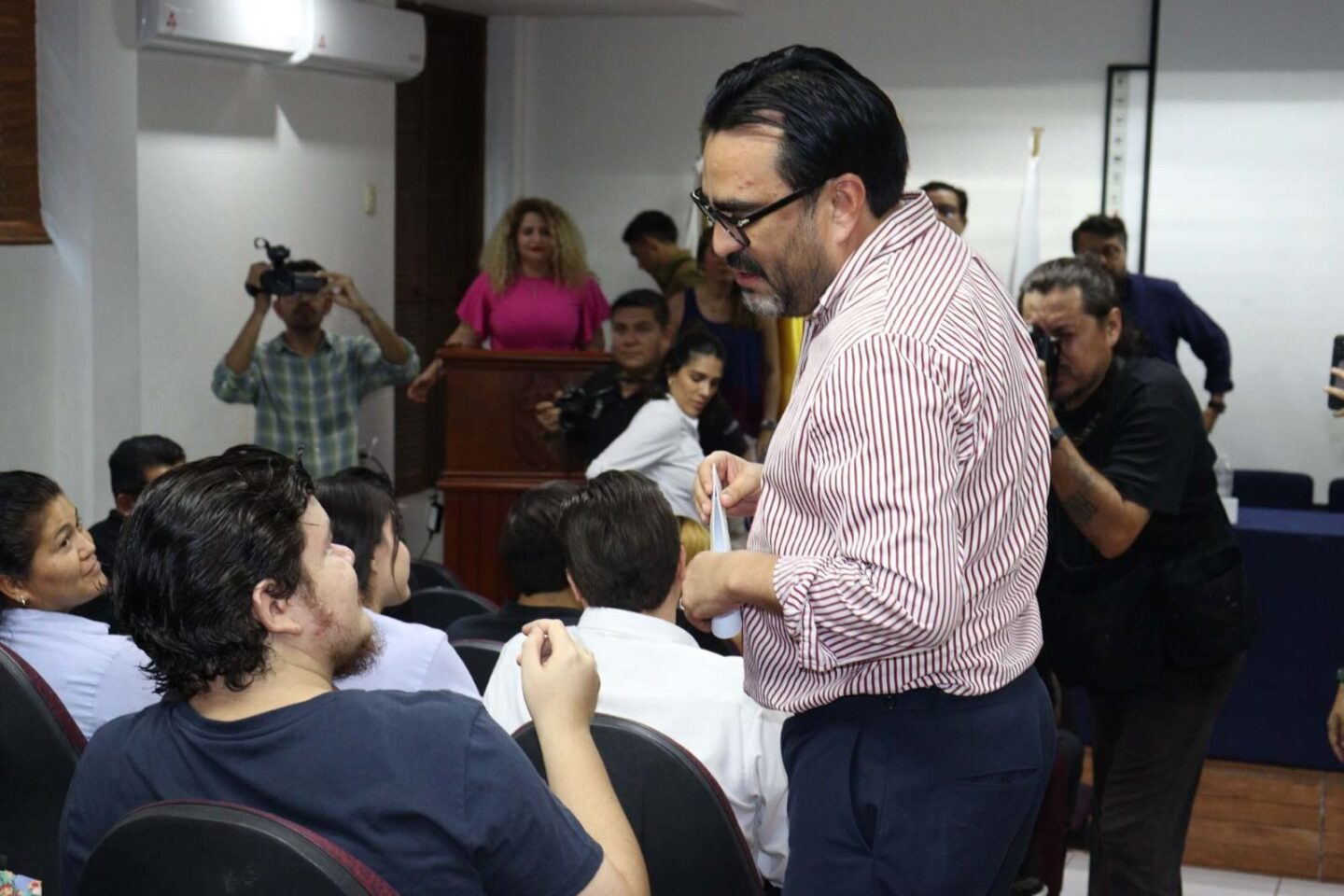 Con la UAS como magna sede y semillera de talento, el alcalde de Culiacán Juan de Dios Mendívil pone en marcha el primer Diplomado de Proyectos Cinematográficos