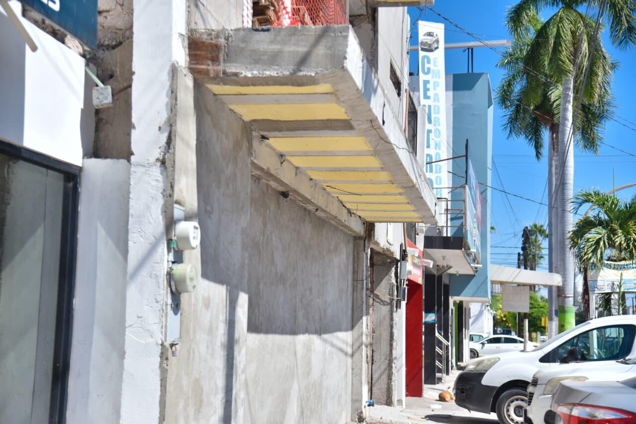 Llama autoridad a propietarios y ciudadanos a prevenir accidentes por edificios que representan riesgos