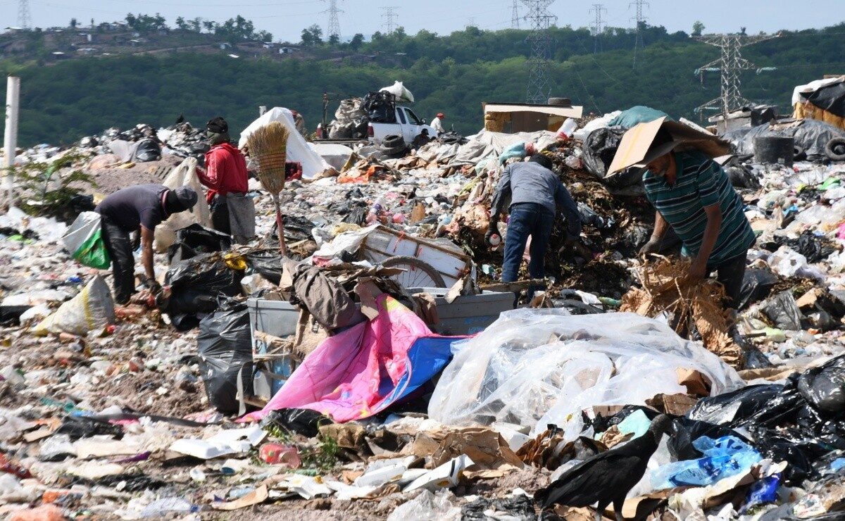 Basurón de Culiacán se vuelve refugio y generador de economía de desplazados por la violencia: CEDH