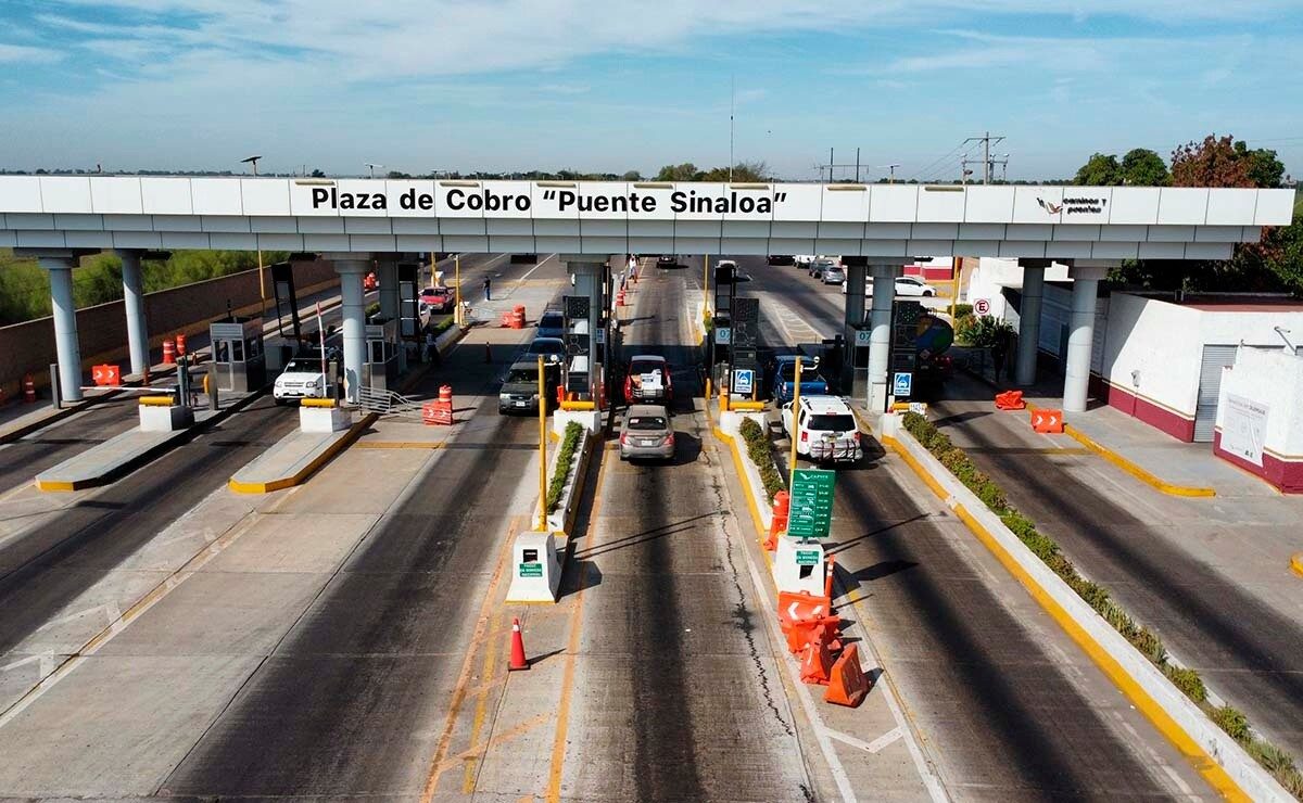 Manifestantes siguen en paro; Gobernación convoca a mesa de negociación