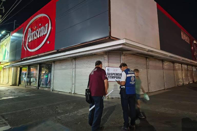 Clausura PC Ahome tienda Parisina en el centro de Los Mochis