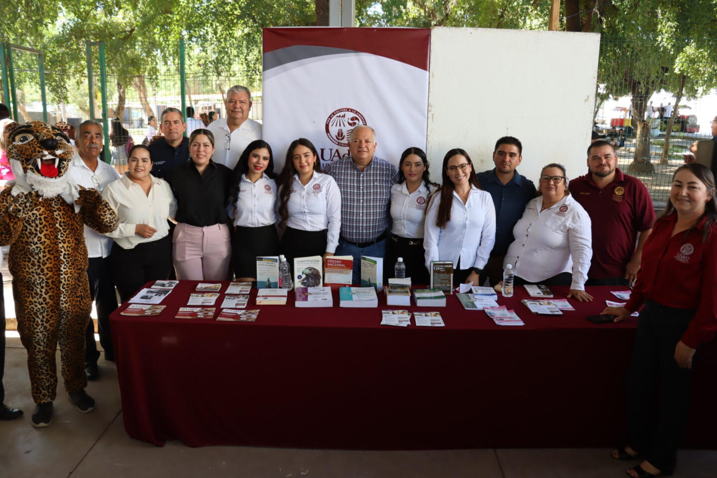 Realizan con éxito la primera Expo-Feria Universitaria en Sinaloa de Leyva