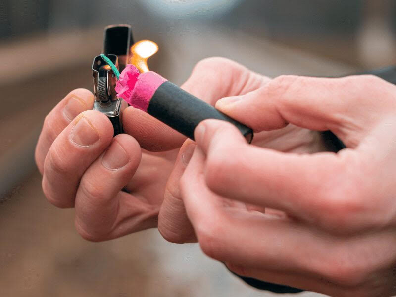 Tras explotarle un cuete en la mano, hombre pierde 3 dedos en Guasave