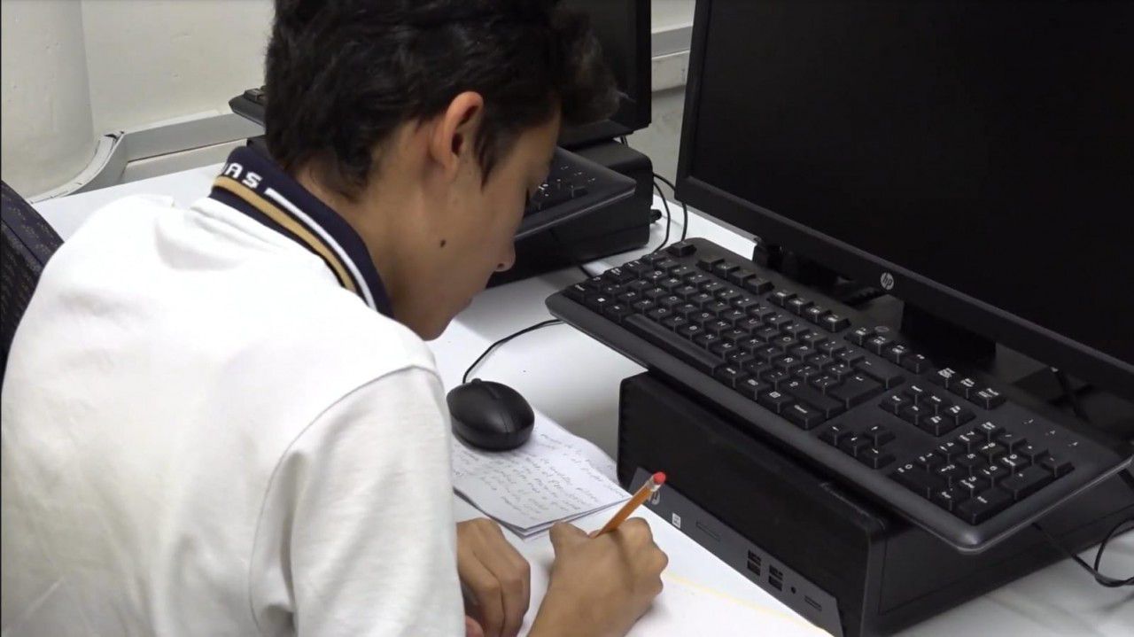 ¡A demostrar el talento! La UAS convoca al XIII Concurso Estatal de Ensayo Histórico para estudiantes de preparatoria, fortaleciendo el pensamiento crítico