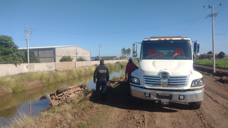 Canalazo cobra la vida de adulto mayor en un canal en Ruiz Cortines, Guasave