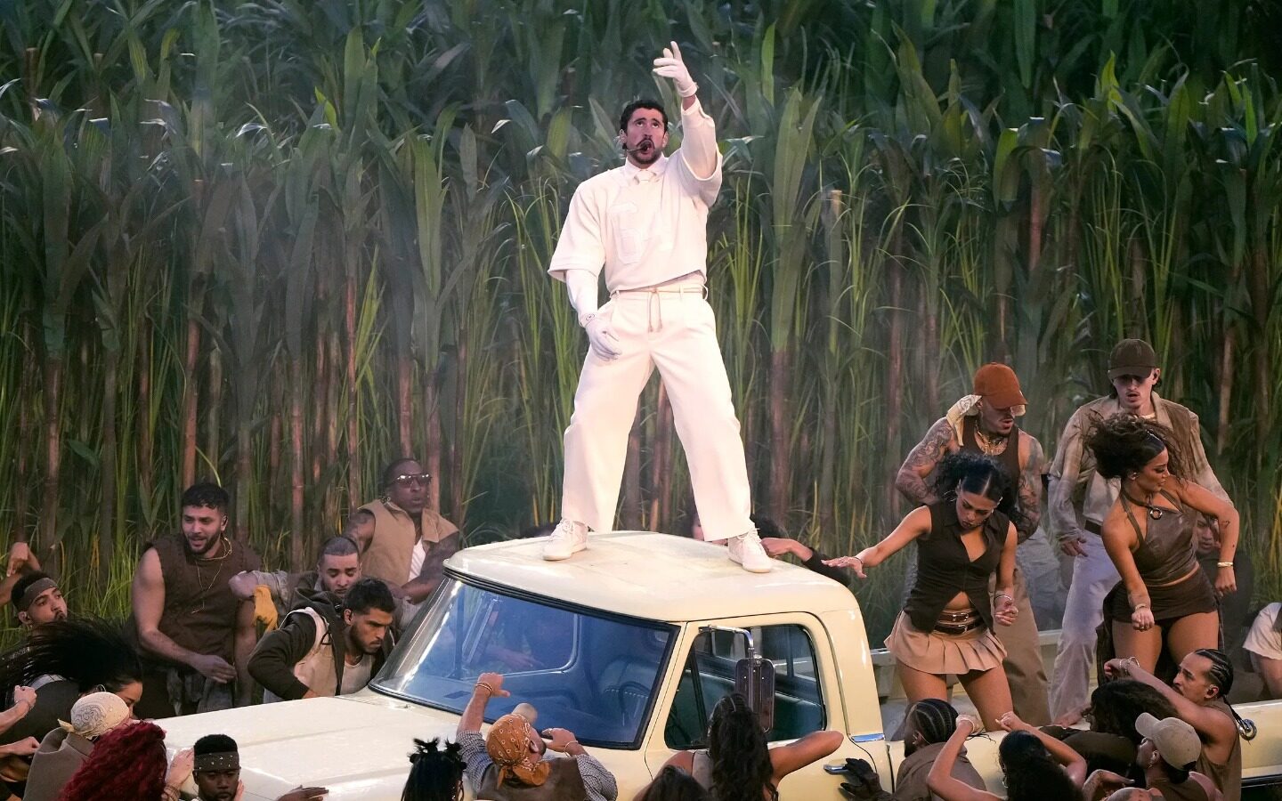 Bad Bunny proyecta un mensaje político en el Super Bowl