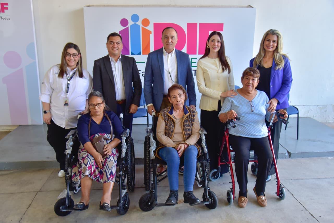 Iniciativa privada dona 95 aparatos funcionales al Sistema DIF Ahome