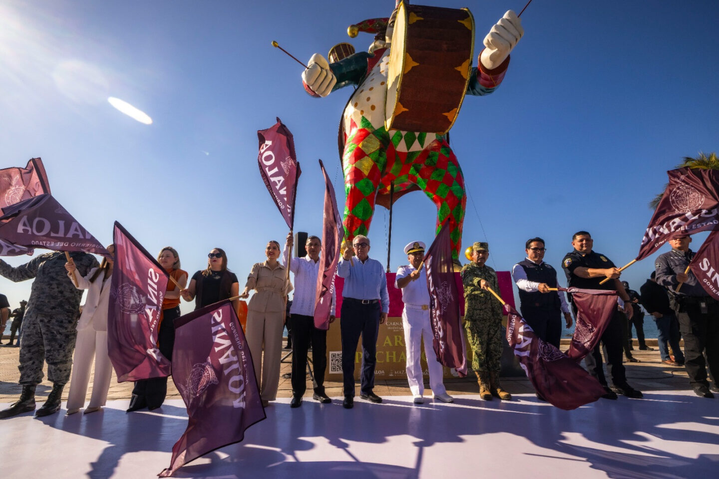 Gobernador Rocha Moya pone en marcha el Operativo de Seguridad del Carnaval de Mazatlán 2026