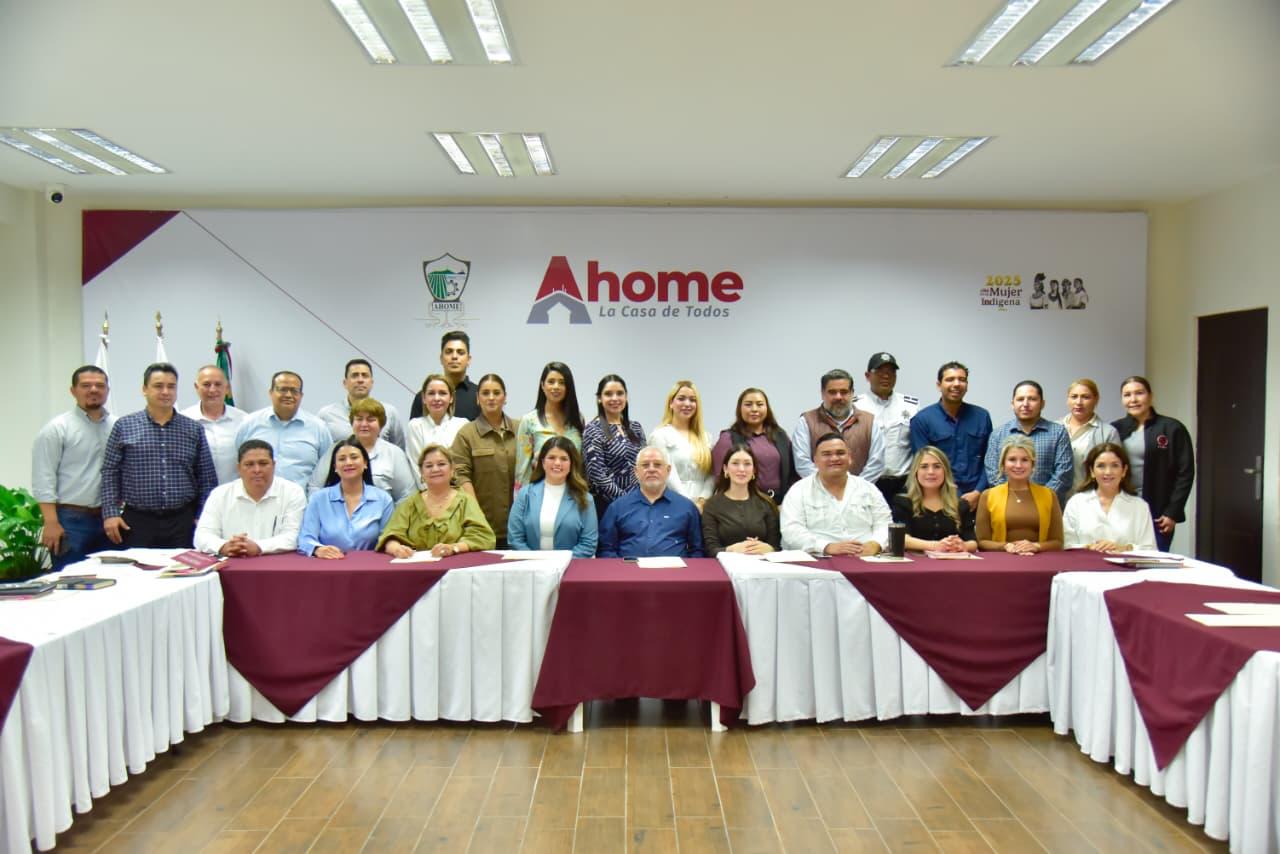 Se suman dependencias a la convocatoria Medalla al Mérito de la Mujer Ahomense “Lore de la Vega”