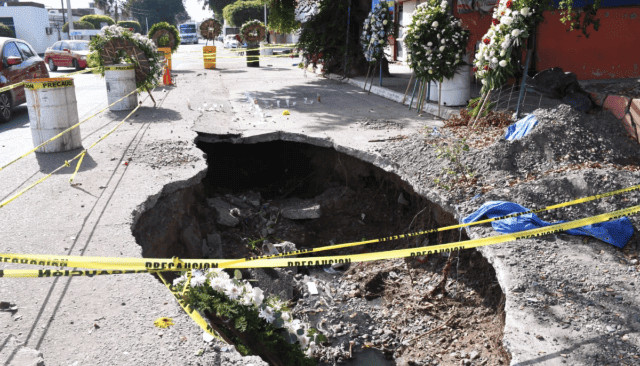 Líderes políticos de Guasave condenan la omisión en tema de socavón y exigen acción