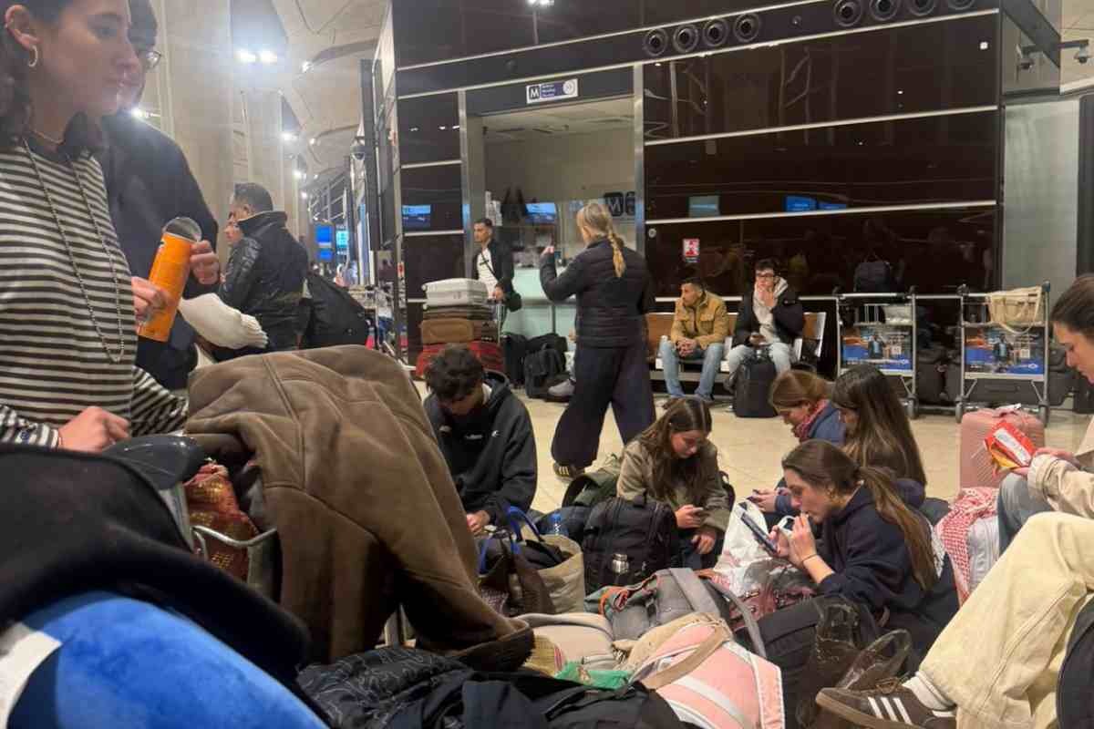 TURISTAS MEXICANOS LOGRAN SALIR DE ZONAS DE CONFLICTO EN MEDIO ORIENTE